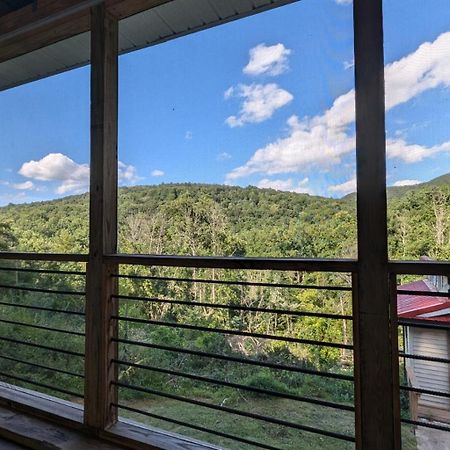 Red Roof Mountain Cabin With Starlink Internet! Stanley Εξωτερικό φωτογραφία
